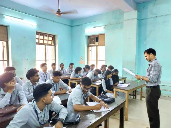 Business and logistics classroom session